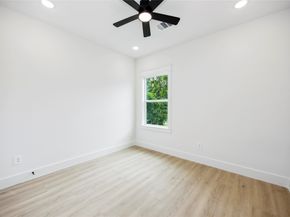 4601 Newberry Street A/B, Houston TX 77051