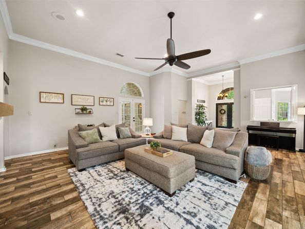22 Poplar Hill Place, The Woodlands TX 77381