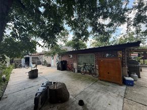 9018 Lazy River Lane, Houston TX 77088