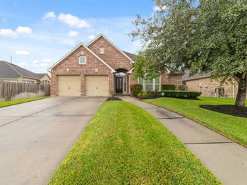 28023 Emma Gardens Lane