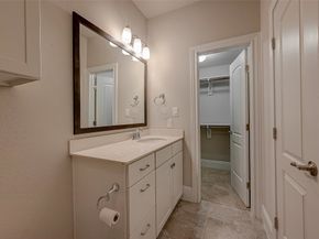 1219 Creekside Acres Court, Houston TX 77008