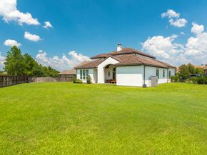 7 Brittany Rose Place, The Woodlands TX 77375