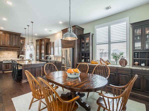 7 Brittany Rose Place, The Woodlands TX 77375