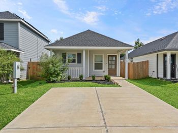 16842 N Marie Village Drive