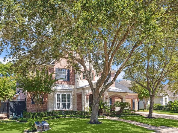 11522 Legend Manor Drive, Houston TX 77082
