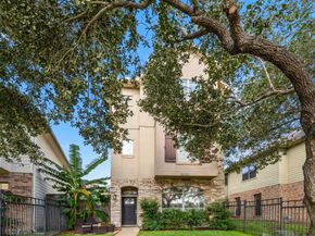 9030 Lakes At 610 Drive, Houston TX 77054