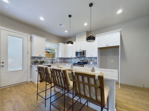 5020 Broom Street, Houston TX 77091