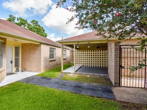 3926 Summit Valley Drive, Houston TX 77082