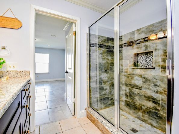 3926 Summit Valley Drive, Houston TX 77082