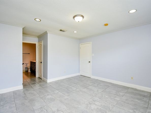 3926 Summit Valley Drive, Houston TX 77082