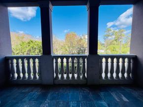 58 Briar Hollow Lane 204, Houston TX 77027
