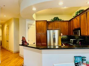 58 Briar Hollow Lane 204, Houston TX 77027