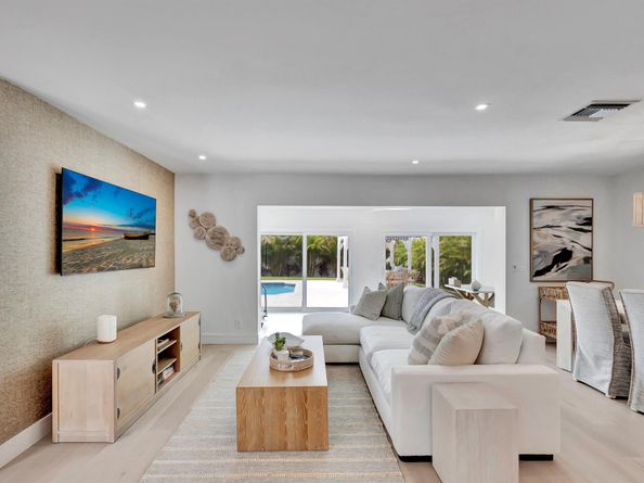 530 NW 14th Street, Delray Beach FL 33444