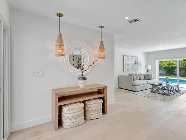 530 NW 14th Street, Delray Beach FL 33444