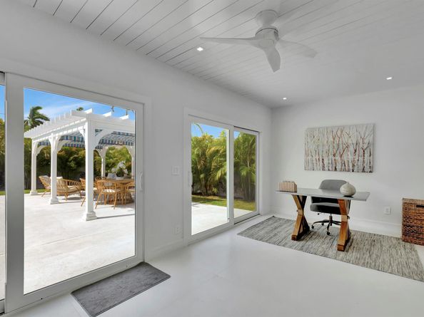 530 NW 14th Street, Delray Beach FL 33444