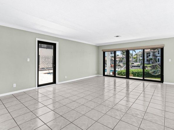 1102 Highland Beach Drive 1w, Highland Beach FL 33487