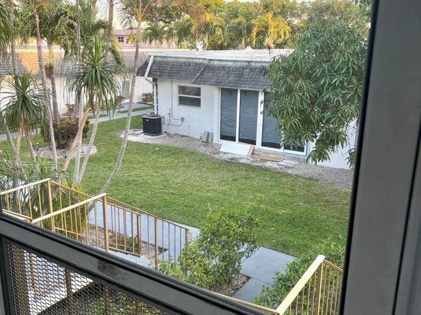 161 Plymouth V, West Palm Beach FL 33417