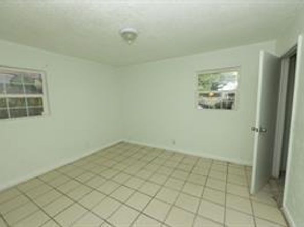 1128 NW 5th Ct, Fort Lauderdale FL 33311