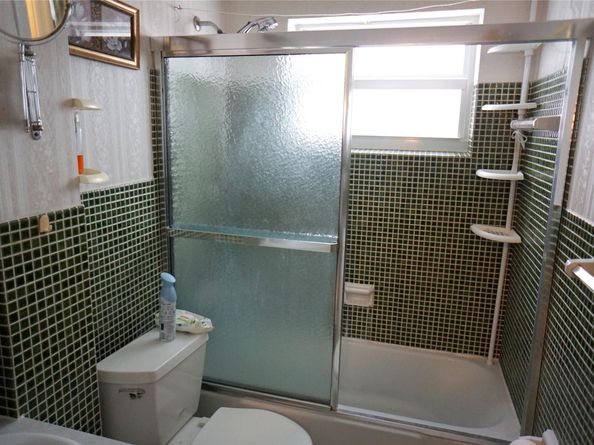 160 NE 8th Ave 25B, Hallandale Beach FL 33009