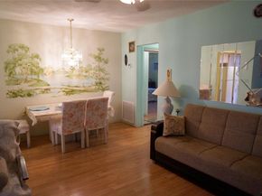160 NE 8th Ave 25B, Hallandale Beach FL 33009