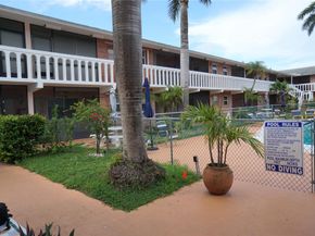 160 NE 8th Ave 25B, Hallandale Beach FL 33009