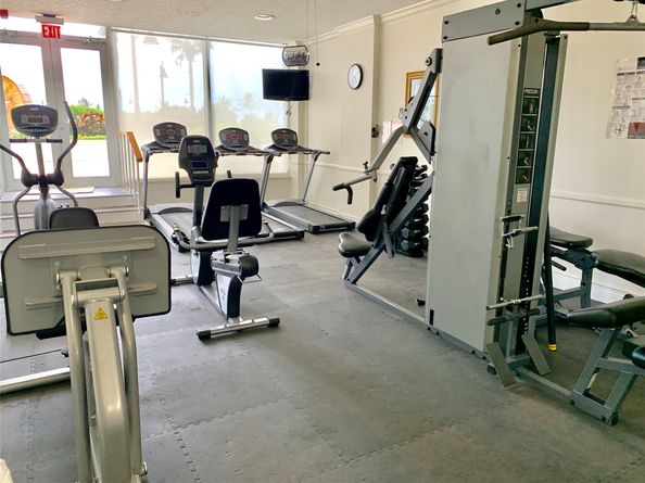 2000 S Ocean Dr 909, Fort Lauderdale FL 33316