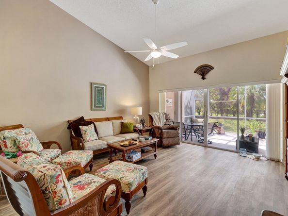 6367 Long Key Lane, Boynton Beach FL 33472