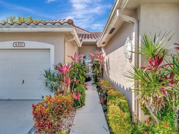 6367 Long Key Lane, Boynton Beach FL 33472
