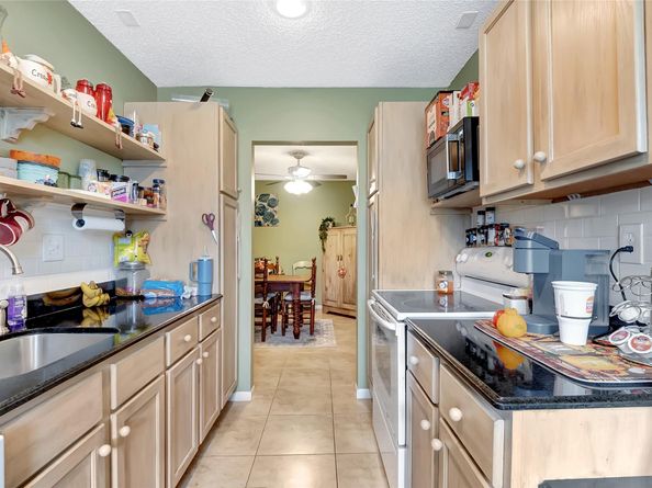 14609 W Canalview Dr B, Delray Beach FL 33484