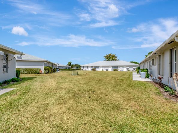 14609 W Canalview Dr B, Delray Beach FL 33484
