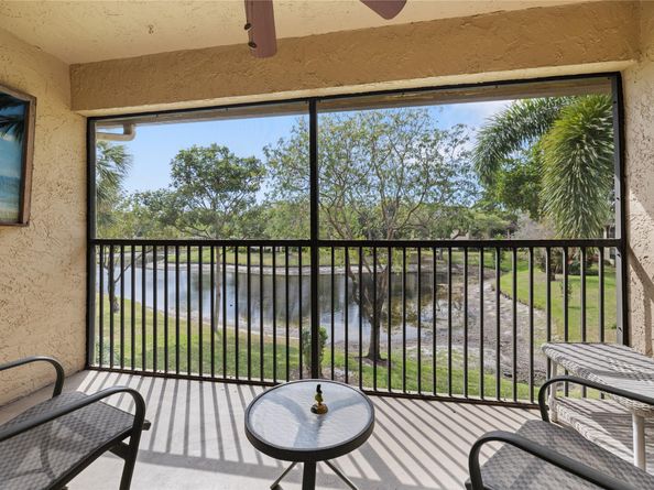 3251 Carambola Cir 3251, Coconut Creek FL 33066
