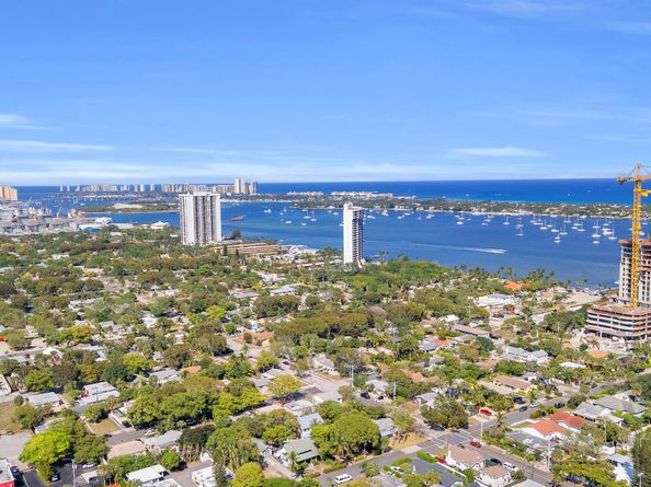 515 46th Street, West Palm Beach FL 33407