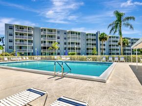 6699 NW 2nd 410 Avenue 410, Boca Raton FL 33487