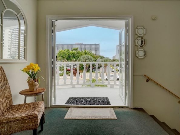 3209 NE 36th St 8D, Fort Lauderdale FL 33308