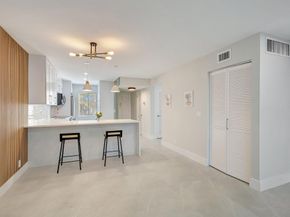 4090 Tivoli Court 208, Lake Worth FL 33467