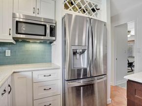 1104 SE 6th St, Deerfield Beach FL 33441