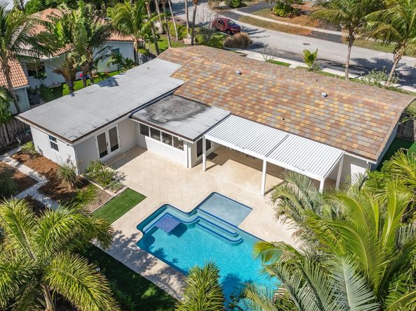 1104 SE 6th St, Deerfield Beach FL 33441