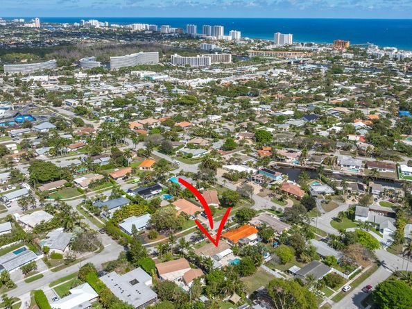 1104 SE 6th St, Deerfield Beach FL 33441