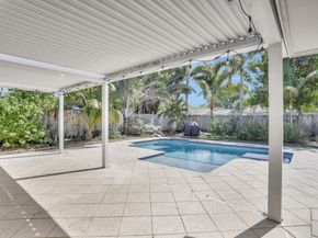 1104 SE 6th St, Deerfield Beach FL 33441