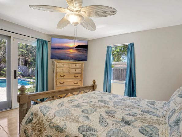 1104 SE 6th St, Deerfield Beach FL 33441