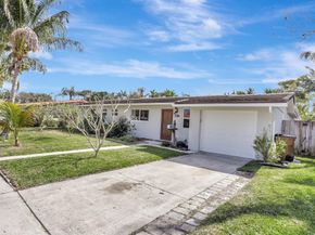 1104 SE 6th St, Deerfield Beach FL 33441
