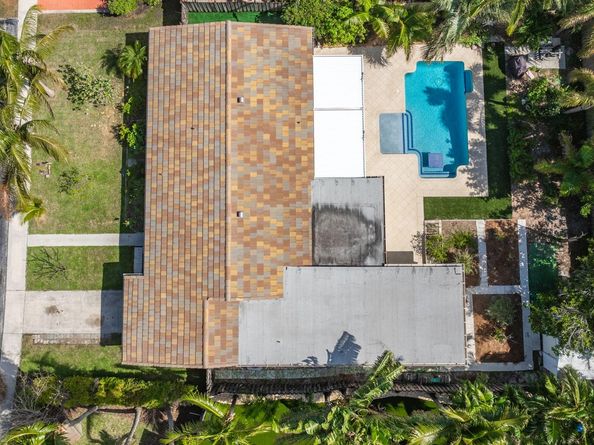 1104 SE 6th St, Deerfield Beach FL 33441