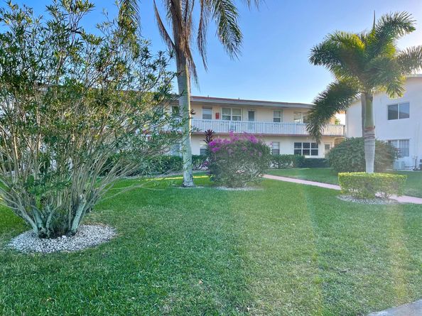 93 Coventry D 93, West Palm Beach FL 33417