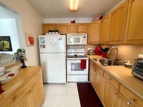 93 Coventry D 93, West Palm Beach FL 33417