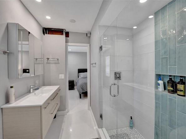 200 S Birch Rd 101, Fort Lauderdale FL 33316