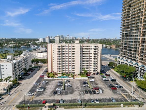 200 S Birch Rd 101, Fort Lauderdale FL 33316