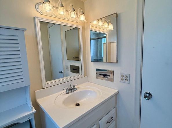 3160 Lake Osborne Drive 212, Lake Worth Beach FL 33461
