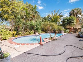 3761 SW 1 Street, Fort Lauderdale FL 33312