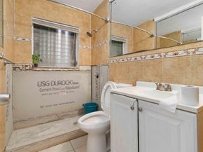 3761 SW 1 Street, Fort Lauderdale FL 33312