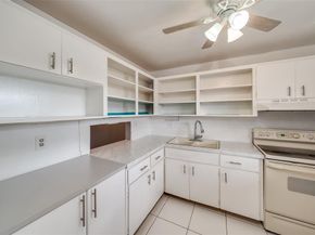 3051 NW 46th Ave 306, Lauderdale Lakes FL 33313